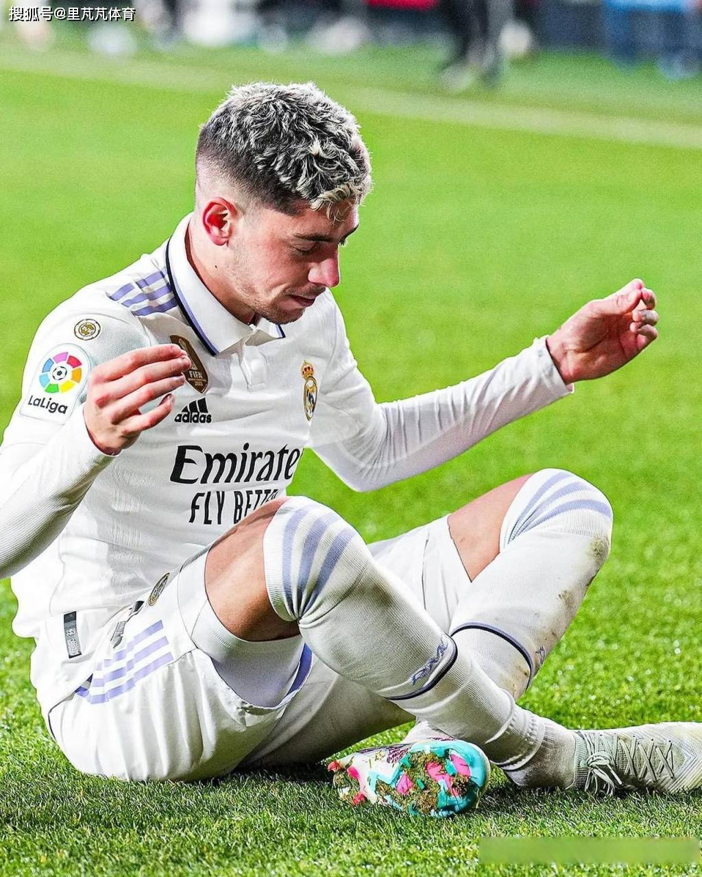 包含转折点!多特蒙德迎来里程碑,西甲今晨攻防权衡,质疑声四起,纪律约束更严格的词条-开云博彩平台