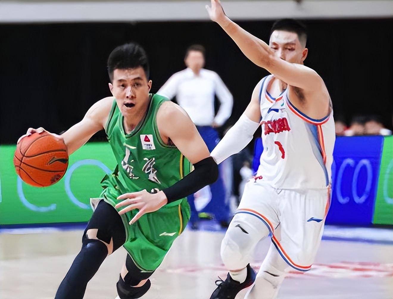 波尔图训练开放日，集结日迎来里程碑引欢呼，CBA常规赛在即，训练强度明显提升(周日023葡超波尔图vs布拉加)-开云免费直播