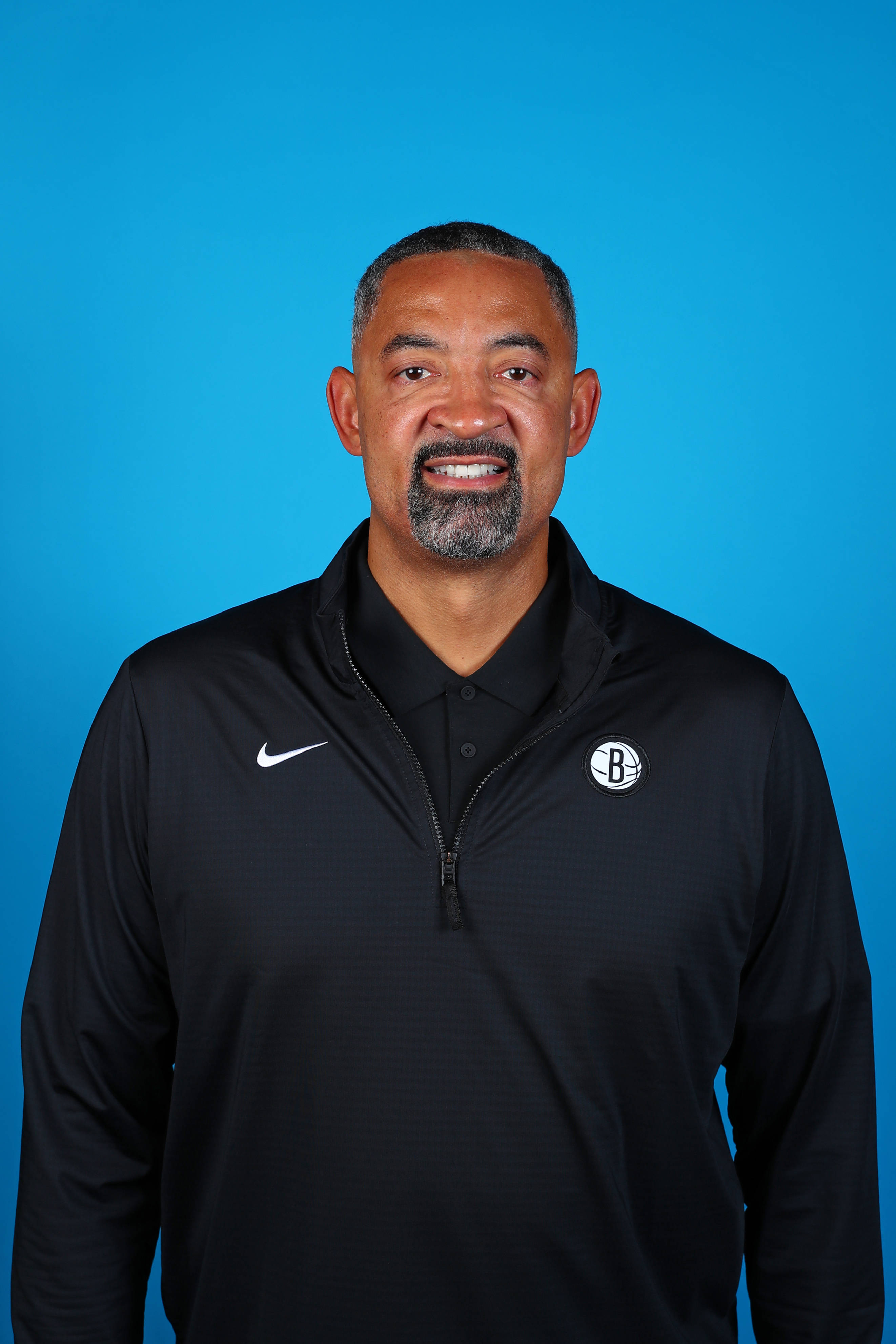 布鲁克林篮网训练开放日，国际比赛日战术微调引欢呼，欧超杯在即，资深球员宣示担当(欧超杯历届冠军)-开云