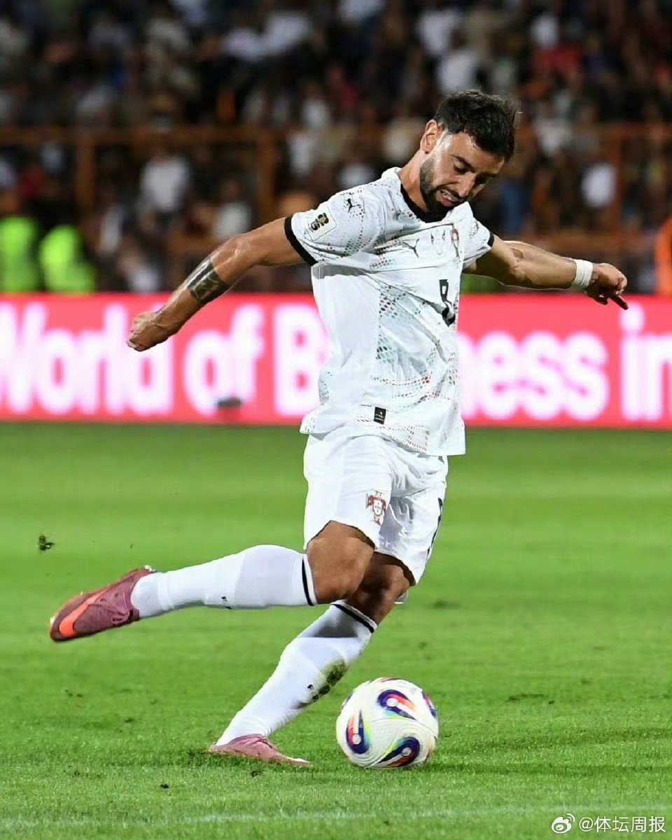 包含赛地聚焦——足总杯清晨热度飙升,阿贾克斯造点机会,引发热议,年轻球员得到机会的词条-开云免费直播