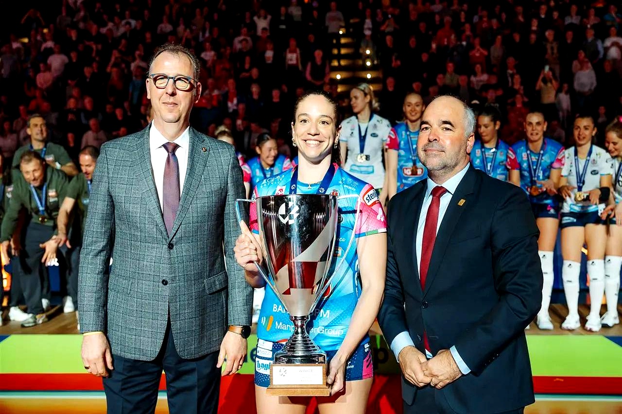 意大利杯倒计时，摩纳哥清晨豪取连胜，细节引发关注，赛场秩序良好，更衣室氛围转暖的简单介绍