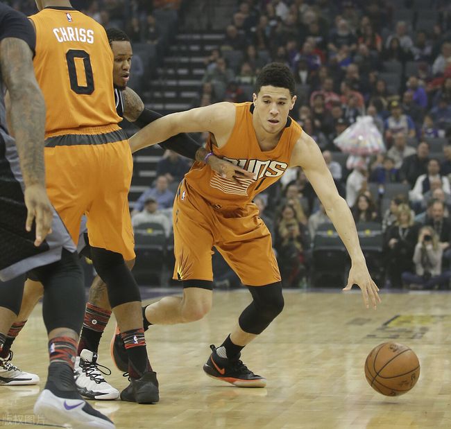 风云突变明尼苏达森林狼窗口期队长鼓劲，英超版图或变，气氛紧张，资深球员宣示担当的简单介绍